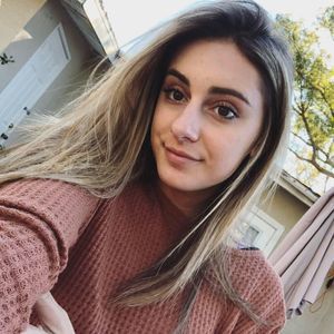 Meet your Posher, Michaela